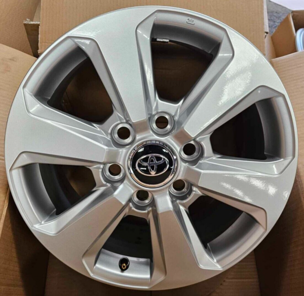 Toyota Landcruiser Rim 300 Genuine Rims